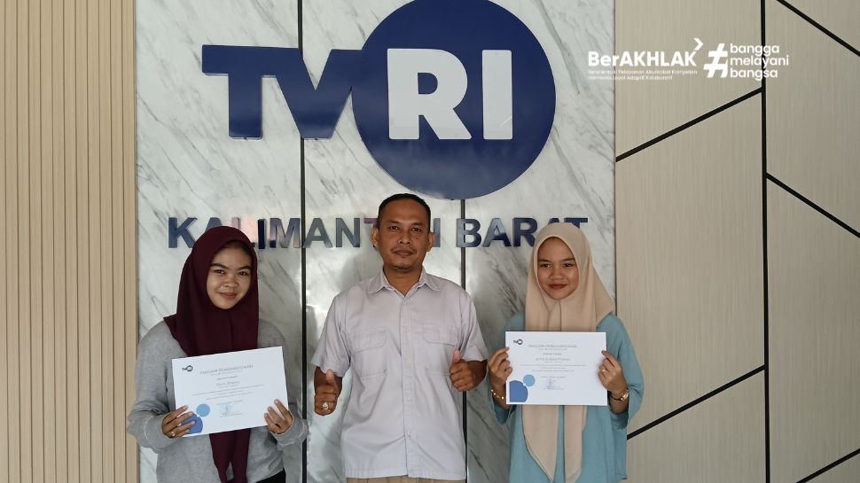 Sukses Jalani Magang di TVRI Stasiun Kalimantan Barat, Siswi SMKN 1 Sungai Raya Provinsi Kalimantan Barat Kembali ke Sekolah