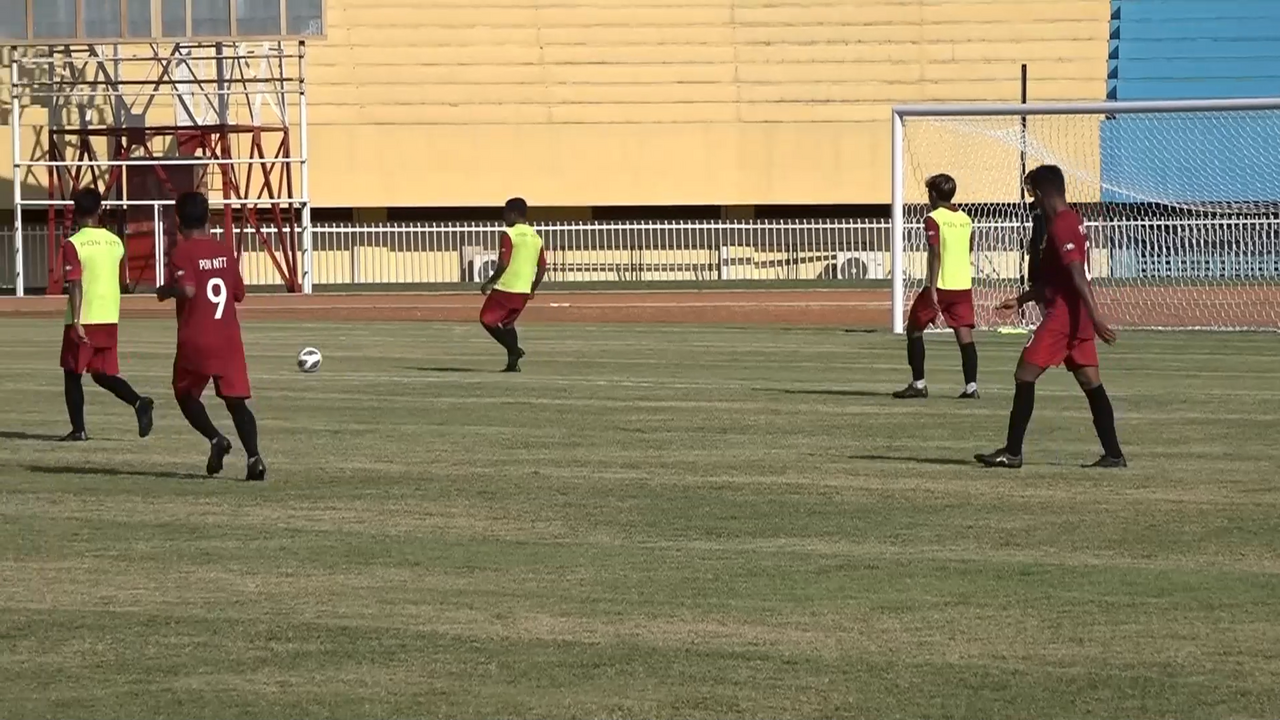 Tim Sepak Bola NTT Siap Ukir Prestasi di PON Papua