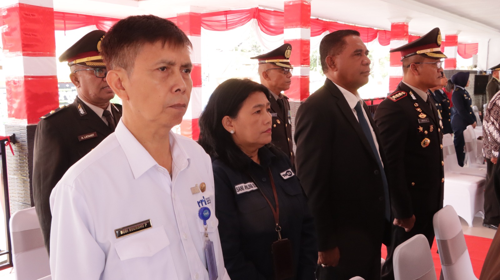 Kepala TVRI Stasiun Maluku menghadiri Upacara dan Syukuran Hari Bhayangkara ke-78 Tahun 2024 di lapangan upacara Polda Maluku