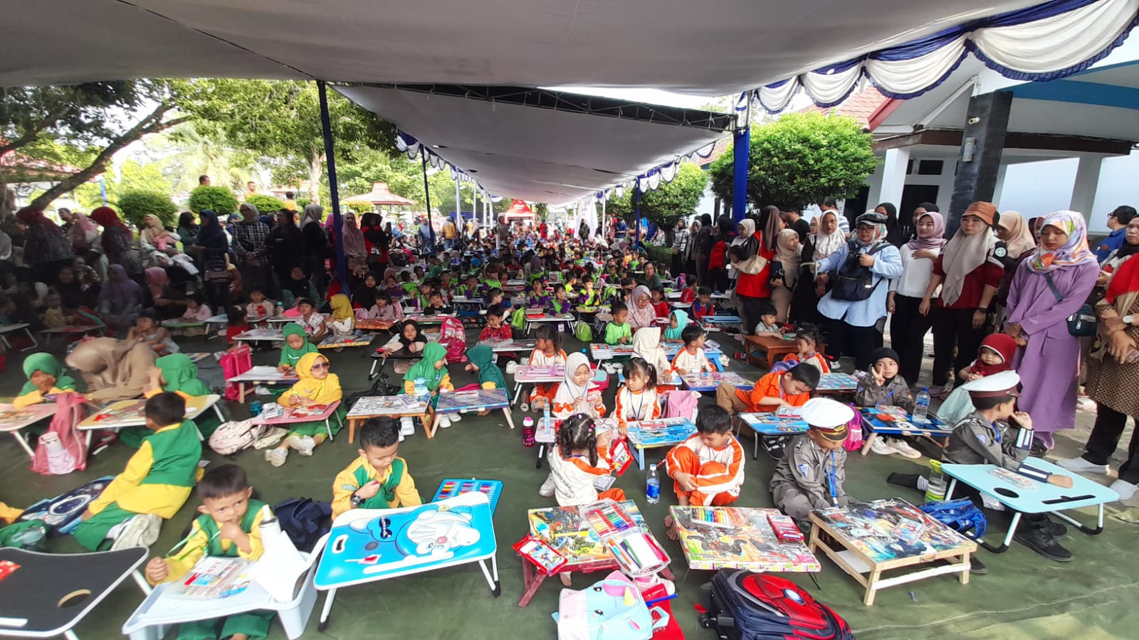 500 Peserta Ikuti Lomba Mewarnai Dalam Memeriahkan HUT Ke 26 TVRI Stasiun Bengkulu