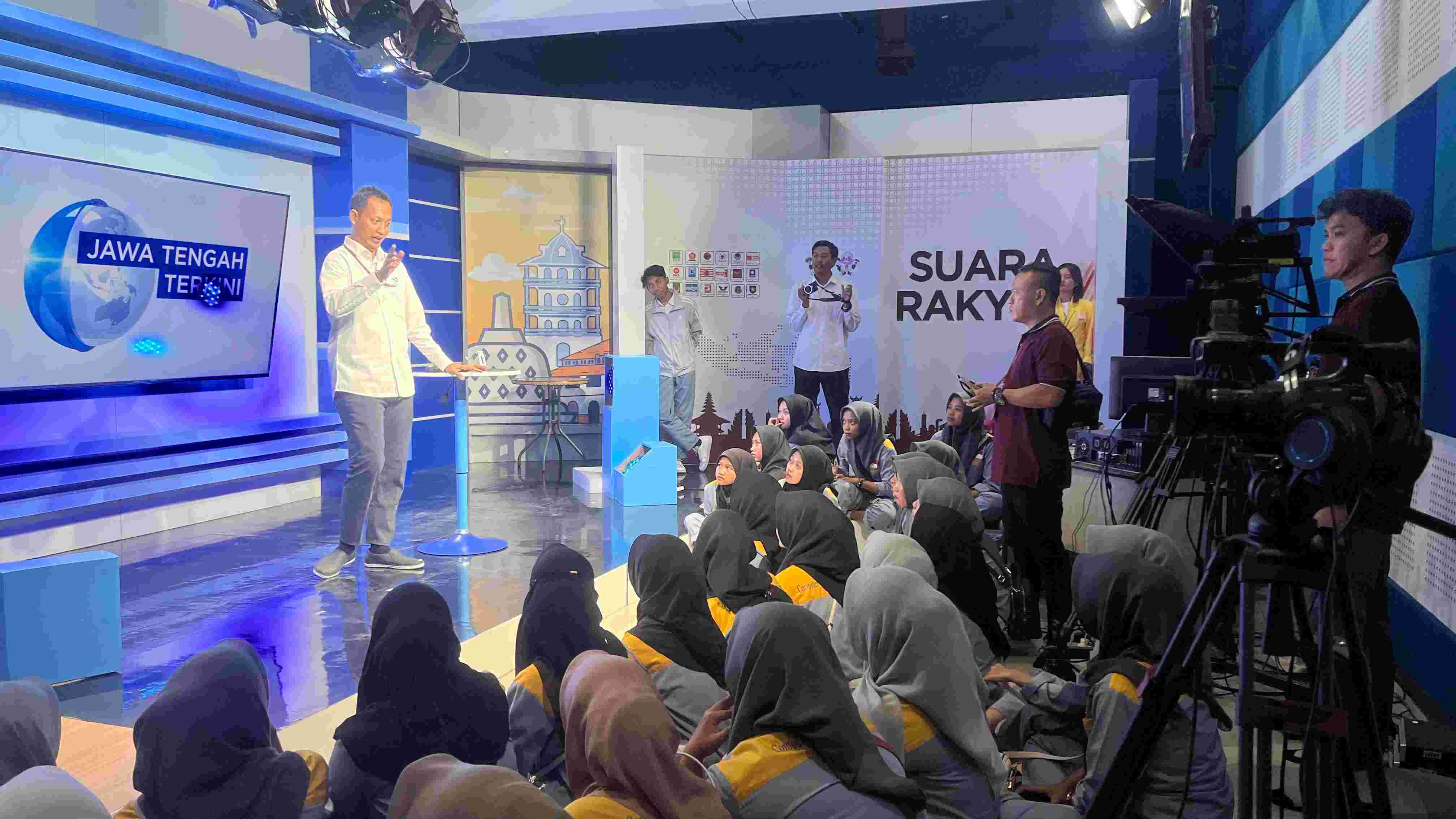 TVRI Stasiun Jawa Tengah: Inspirasi dan Pembelajaran bagi Siswa SMK Diponegoro Karanganyar