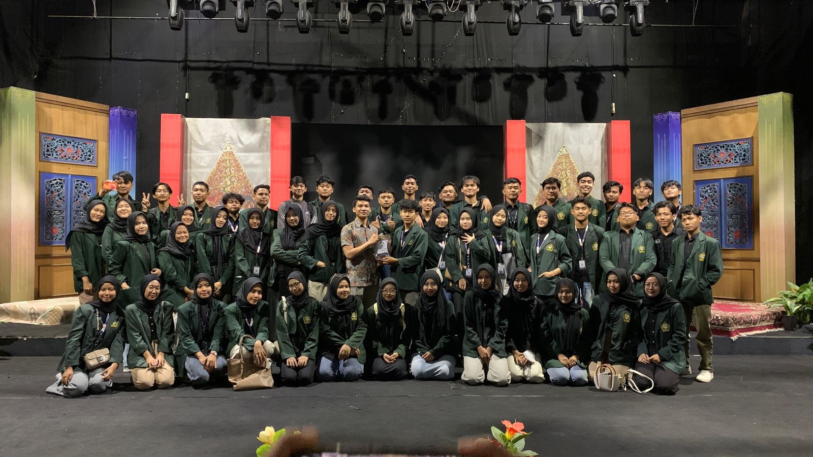 TVRI Stasiun Jawa Tengah Berbagi Ilmu Seputar Dunia Penyiaran dengan FIKOMEDIA Universitas Sultan Agung Semarang