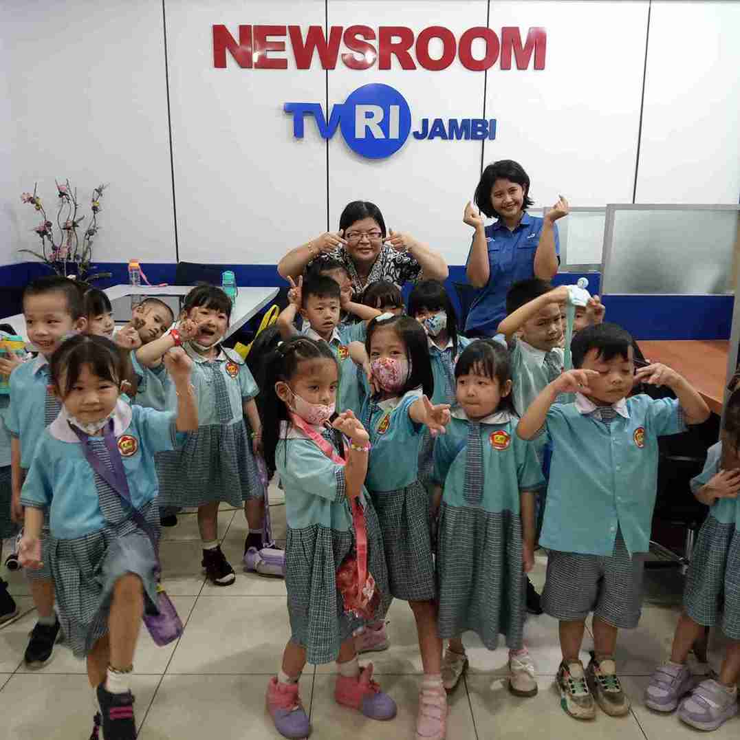 TVRI Stasiun Jambi Menerima Kunjungan Siswa Siswi  TK Guang Ming Kota Jambi 