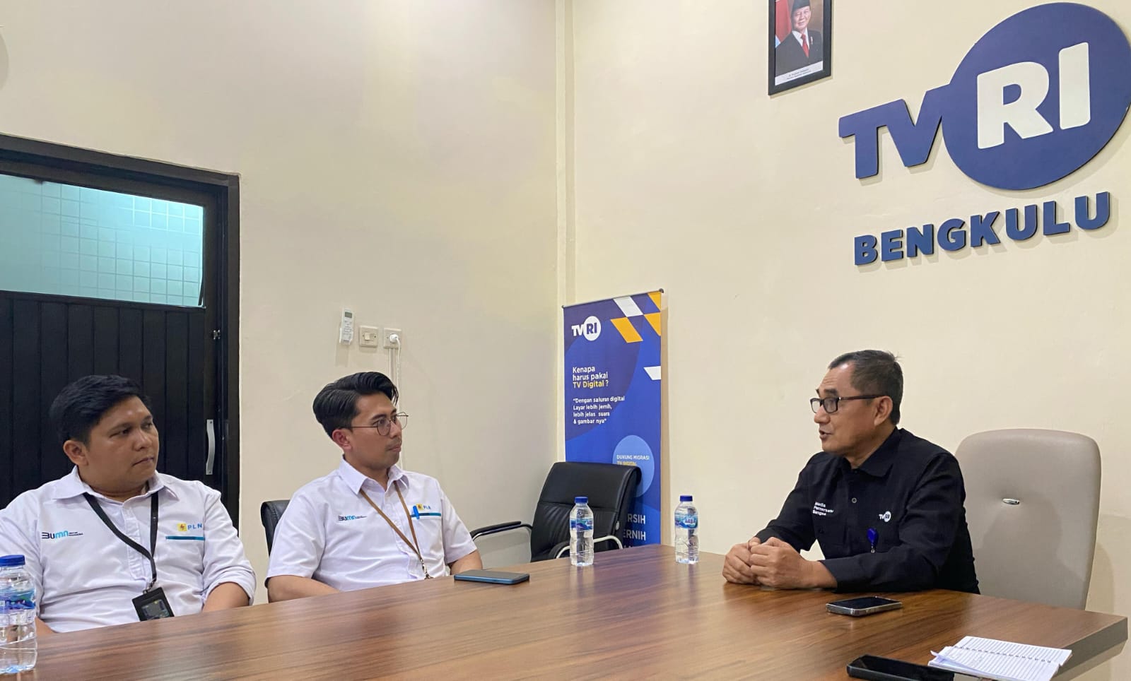 Kepala TVRI Stasiun Bengkulu Terima Kunjungan PLN UP3 Bengkulu